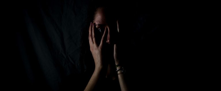 melanie-wasser-j8a-TEakg78-unsplash
